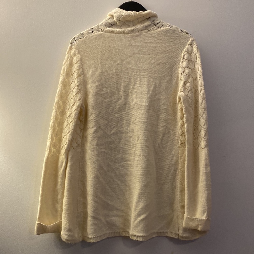 Sweater - Picture 5 of 5